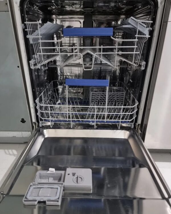 "SMEG", mašina za sudove, 12 kompleta, Inox,  6 meseci garancija, prevoz uracunat u cenu - Image 4