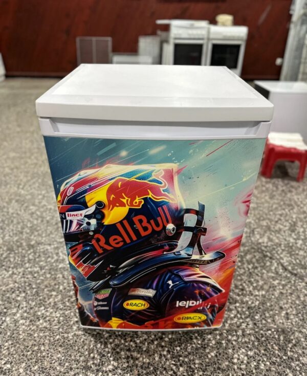 "RED BULL - RACING", Formula One Team, frižider za piće, prevoz ukljucen u cenu - Image 6