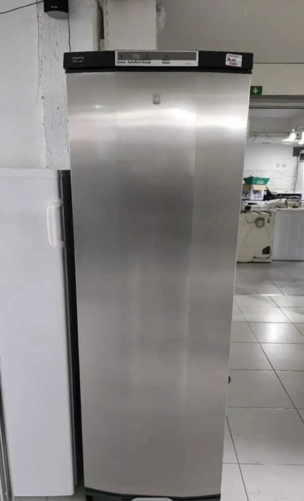 "Husqvarna - Electrolux", polovni zamrzivac, 285l, 185 cm, garancija 6 meseci, prevoz ukljucen u cenu