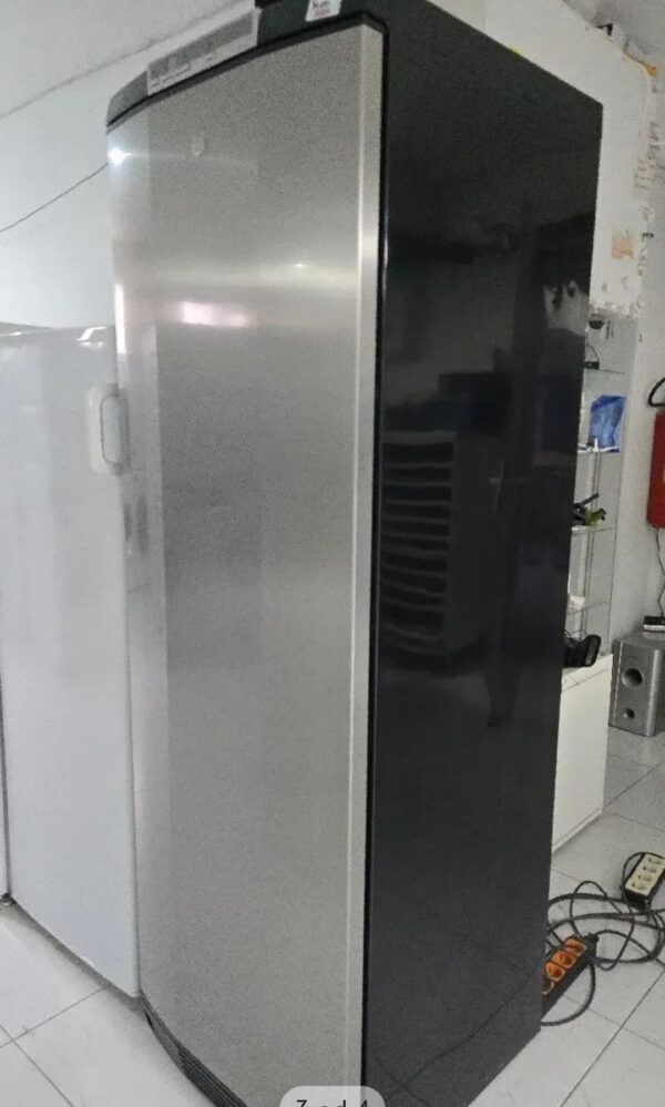 "Husqvarna - Electrolux", polovni zamrzivac, 285l, 185 cm, garancija 6 meseci, prevoz ukljucen u cenu - Image 3