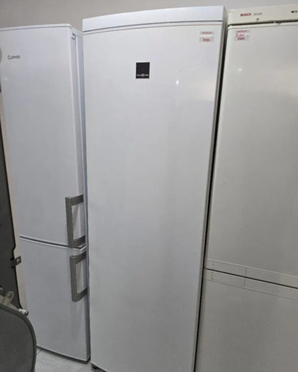 "ElektroHelios", polovni frizider, 395l, 185 cm, garancija 6 meseci, prevoz uracunat u cenu