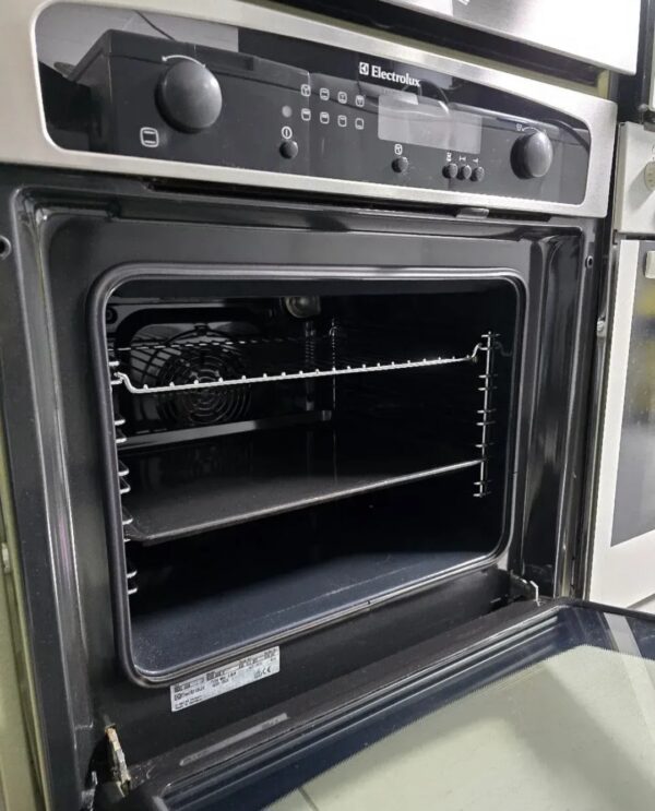 "Electrolux", polovna ugradna rerna, garancija 6 meseci, prevoz ukljucen u cenu - Image 2