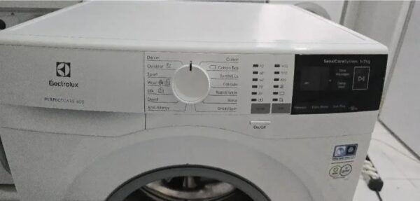 "Electrolux - perfectcare 600", polovna masina za ves, 7 kg, 1400rpm, garancija 6 meseci, prevoz ukljucen u cenu - Image 4