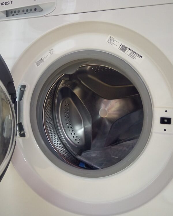 Nova ves masina " Indesit", 6 kg, 1000 rpm, A+++, SLIM(samo 43 cm dubina), garancija 25 meseci, prevoz ukljucen u cenu - Image 3