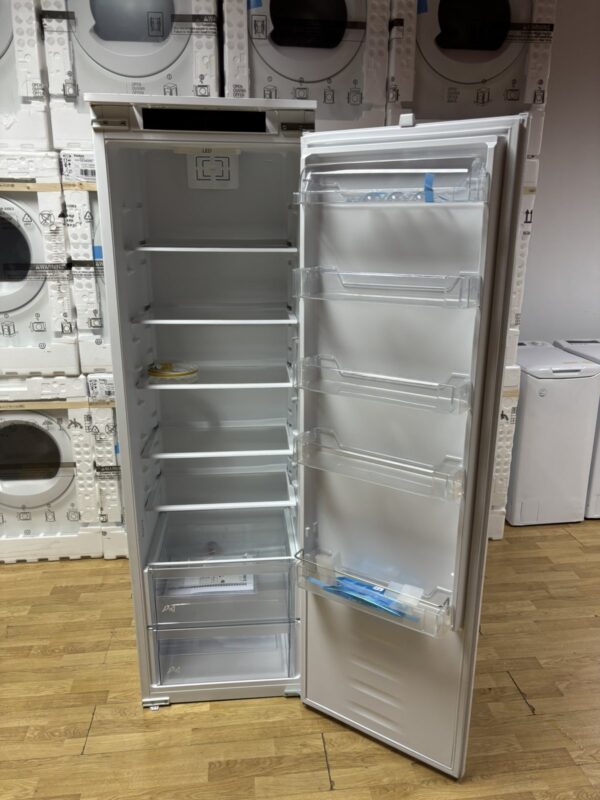 Nov ugradni frizider " Ikea", sa estetskim ostecenjima, F klasa, 314L, 177cm, garancija 25 meseci, prevoz ukljucen u cenu - Image 12