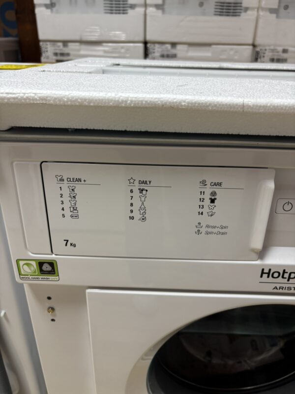 Nova ugradna ves masina " Ariston - HotPoint", 7 kg, 1200rpm, A+++, garancija 6 meseci, prevoz ukljucen u cenu - Image 9