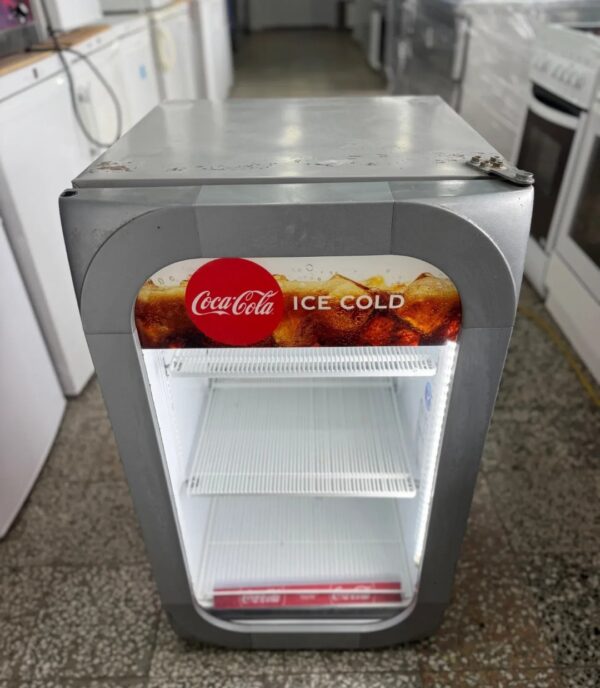 "ICOOL", GERMANY, polovna rashladna vitrina, 87 cm, LED rasveta, odlična, prevoz ukljucen u cenu