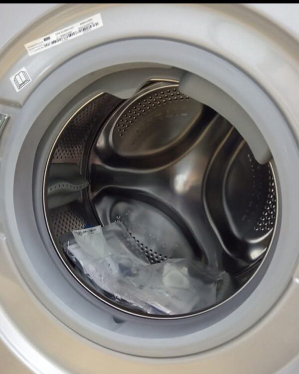 Nova kombinovana masina " Indesit", 9kg pere/ 6kg susi, 1400rpm, A klasa, siva, garancija 25 meseci, prevoz ukljucen u cenu - Image 3