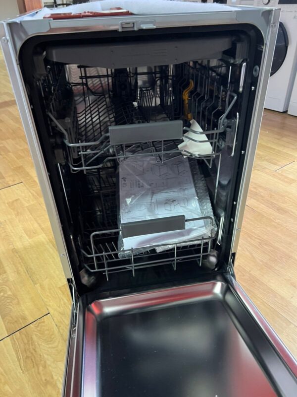"Bauknecht", nova podpultna sudo masina, 45 cm širine, 10 kompleta, 7 programa, Inox, garancija 25 meseci, prevoz uključen u cenu. - Image 6