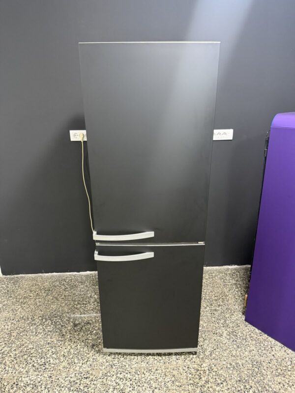 "SEVERIN", GERMANY, Crni Black Wrap kombinovani frižider, 176 cm, 300l, prevoz ukljucen u cenu