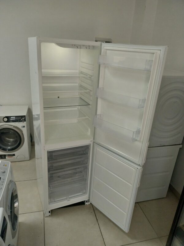 "Electrolux", kombinovani frizider, 2m, No Frost, izuzetan , Inverter, A+, garancija godinu dana, prevoz ukljucen u cenu - Image 6