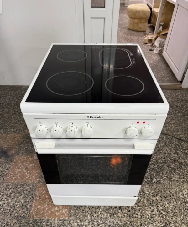 "ELECTROLUX", GERMANY, šporet 50cm, ravna ploča, prevoz ukljucen u cenu