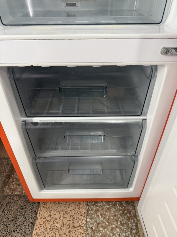 "SCHAUBLORENZ", GERMANY, polovan Orange Retro kombinovani frižider, 188 cm, prevoz ukljucen u cenu - Image 5