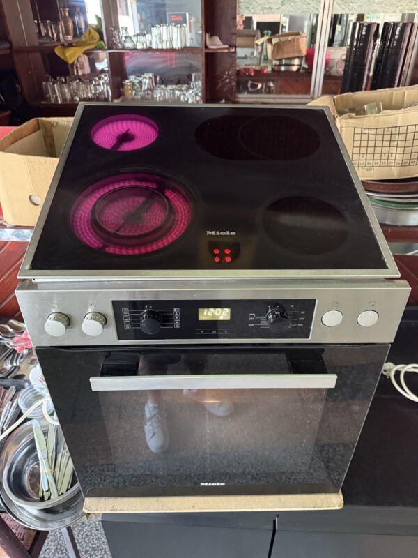"MIELE", GERMANY, polovni ugradni sporet, INOX, prevoz ukljucen u cenu - Image 3