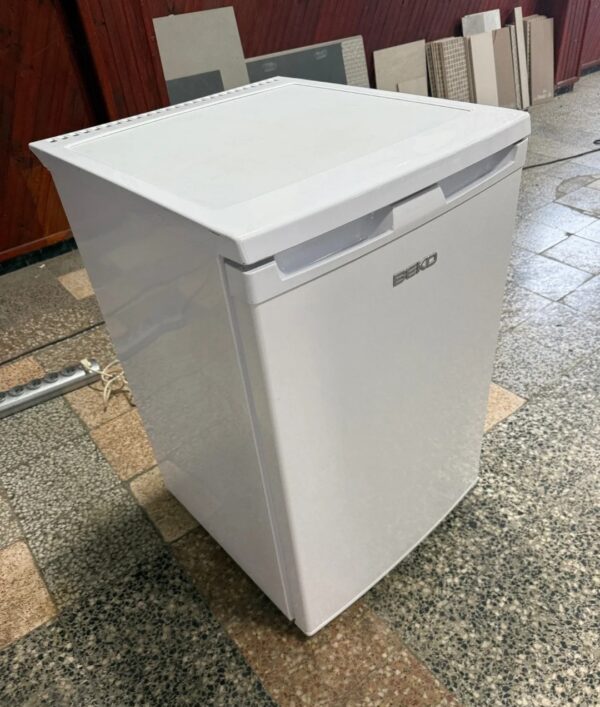 "BEKO", GERMANY, polovan mali frižider sa komorom, KAO NOV, 85 cm, prevoz ukljucen u cenu - Image 9