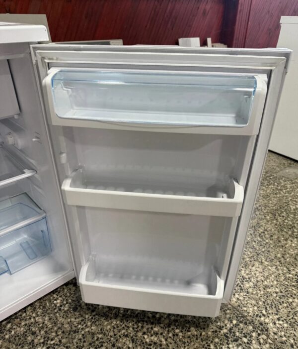"BEKO", GERMANY, polovan mali frižider sa komorom, KAO NOV, 85 cm, prevoz ukljucen u cenu - Image 6