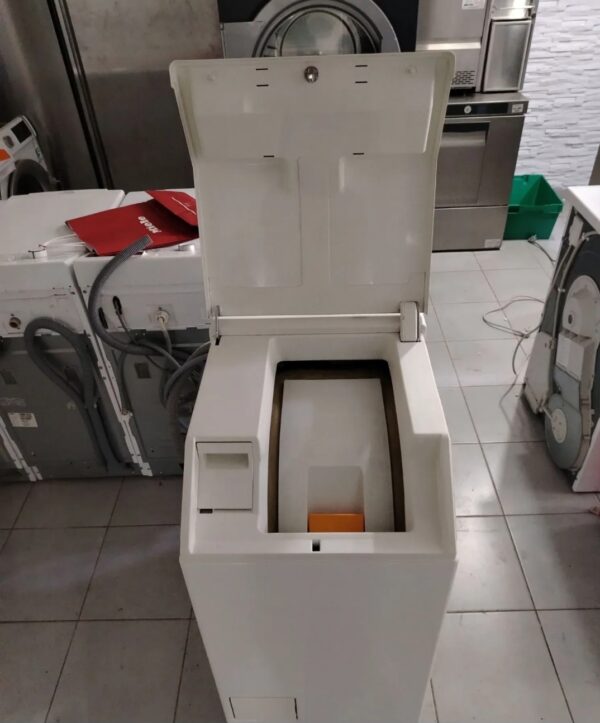 "Miele", polovna ves masina sa punjenjem odozgo, 5 kg, 1300 rpm, garancija 6 meseci, prevoz ukljucen u cenu - Image 5