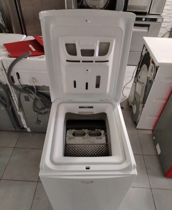 "Whirlpool", polovna ves masina sa punjenjem odozgo, 6 kg, 1200rpm, A+++, 6 meseci garancija, prevoz ukljucen u cenu - Image 4