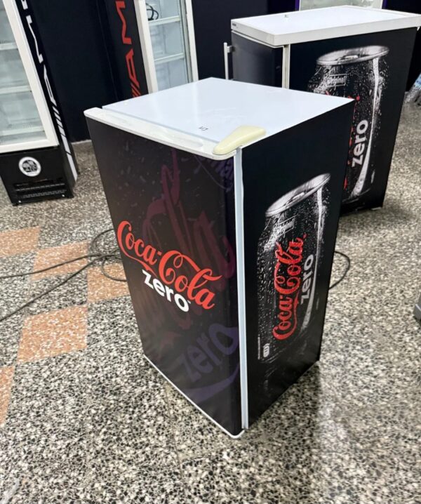 "COCA COLA", Mali polovan frižider, Tooooop, kao nov, male dimenzije, prevoz ukljucen u cenu - Image 4