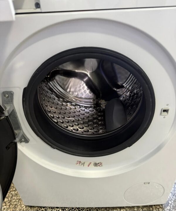 "BOSCH", GERMANY, polovna ves masina, HomeProfessional, 8kg, 1400 obrtaja, A+++, prevoz ukljucen u cenu - Image 4