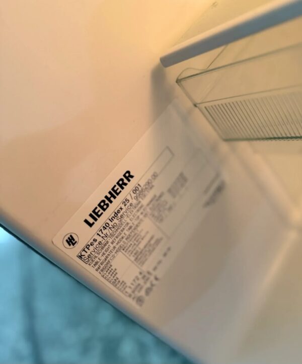 "LIEBHERR", GERMANY, Prohromski podpultni profi frižider, prevoz ukljucen u cenu - Image 3