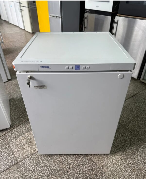 "LIEBHERR", Premium, GERMANY, profesionalna plusna vitrina, 141 litar, prevoz ukljucen u cenu - Image 2