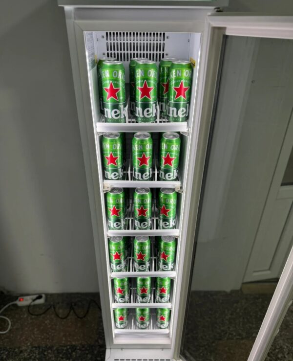"HEINEKEN", GERMANY, Ultra Slim vitrina, 36 širina, PERFEKTNA, prevoz ukljucen u cenu - Image 3