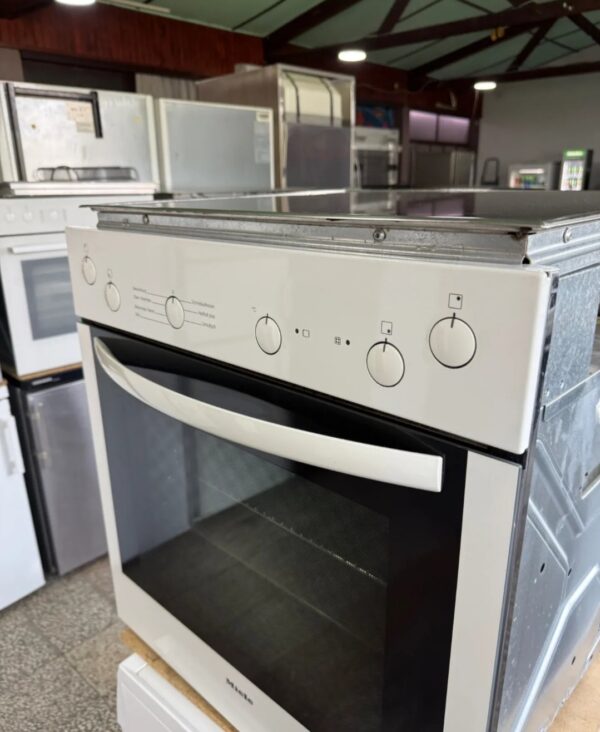 "MIELE", GERMANY, polovan ugradni šporet, komplet rerna + ploča, prevoz ukljucen u cenu - Image 7
