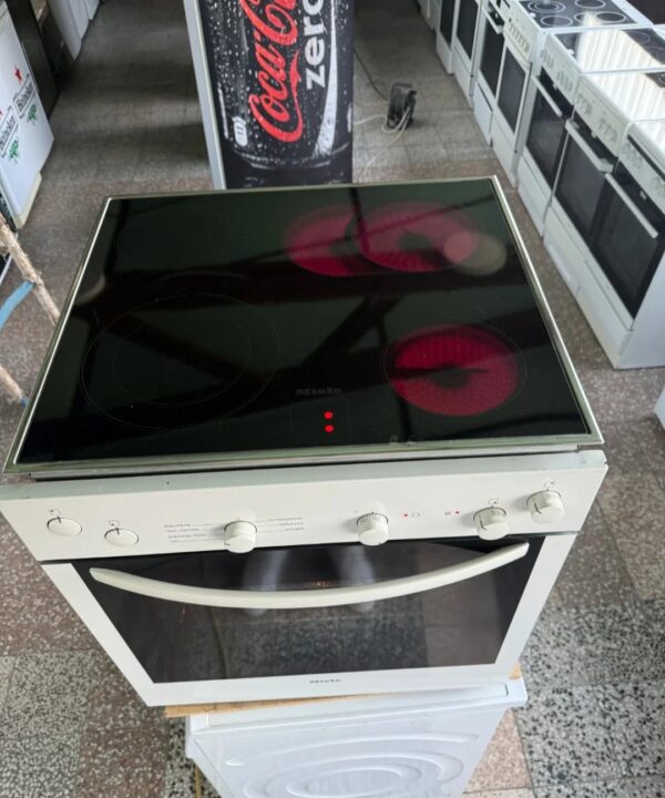 "MIELE", GERMANY, polovan ugradni šporet, komplet rerna + ploča, prevoz ukljucen u cenu - Image 4