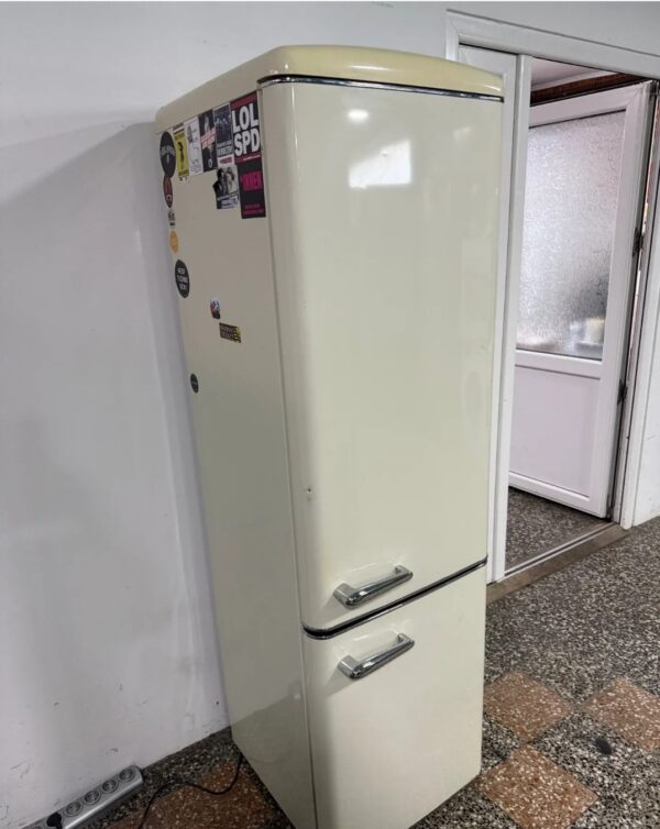 RETRO "Exquisit",  Germany Bež Créme polovan kombinovani frižider, 182x55, prevoz ukljucen u cenu - Image 2
