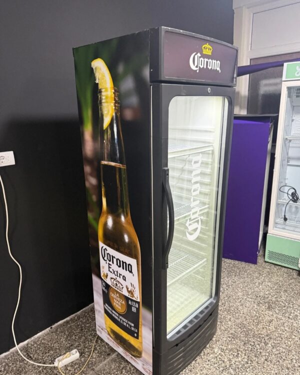 "CORONA - CERVEZA", Germany, polovna rashladna staklena vitrina, 182 cm, 300 litara