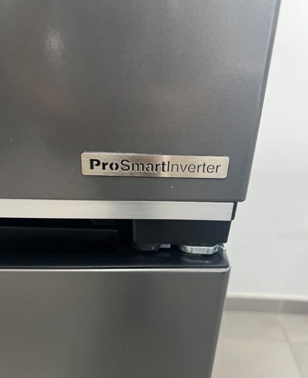 „Beko“, kombinovani inox frizider, ProSmart - Inverter, No Frost, 186 cm. Garancija 25 meseci. Prevoz uključen u cenu. Rezervni delovi obezbeđeni 7 godina; moguć servis i posle isteka garancije. - Image 7
