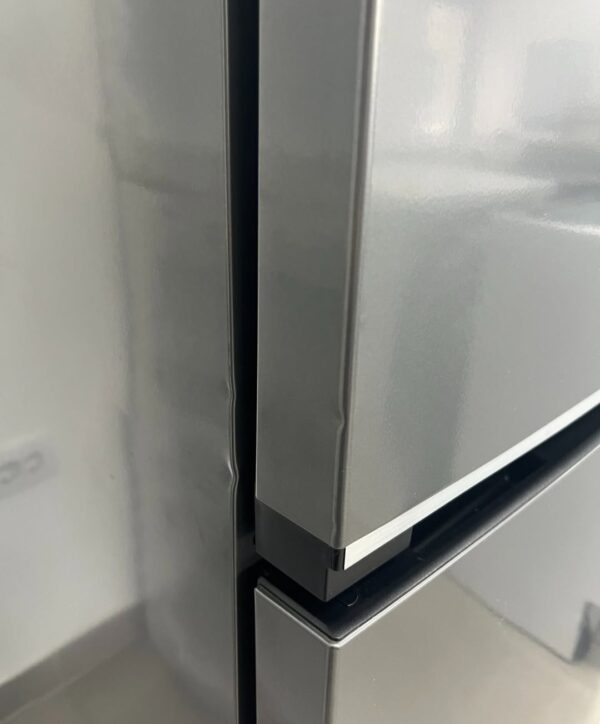 „Beko“, kombinovani inox frizider, ProSmart - Inverter, No Frost, 186 cm. Garancija 25 meseci. Prevoz uključen u cenu. Rezervni delovi obezbeđeni 7 godina; moguć servis i posle isteka garancije. - Image 3