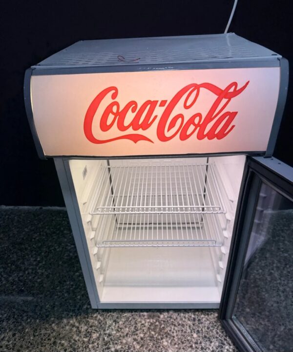 "COCA COLA", polovna rashladna vitrina(moguce kačenje na zid), 81 cm, prevoz ukljucen u cenu - Image 7