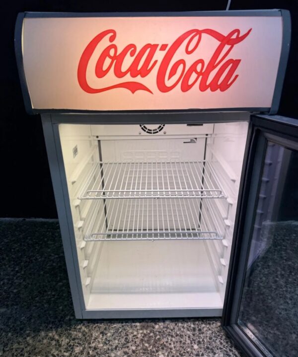 "COCA COLA", polovna rashladna vitrina(moguce kačenje na zid), 81 cm, prevoz ukljucen u cenu - Image 5