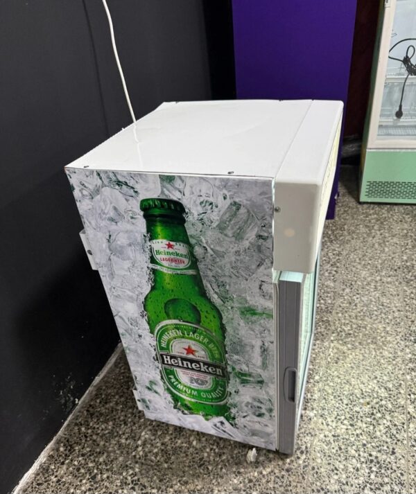 "HEINEKEN - ON ICE", polovna rashladna staklena vitrina, 85 cm, prevoz ukljucen u cenu - Image 8