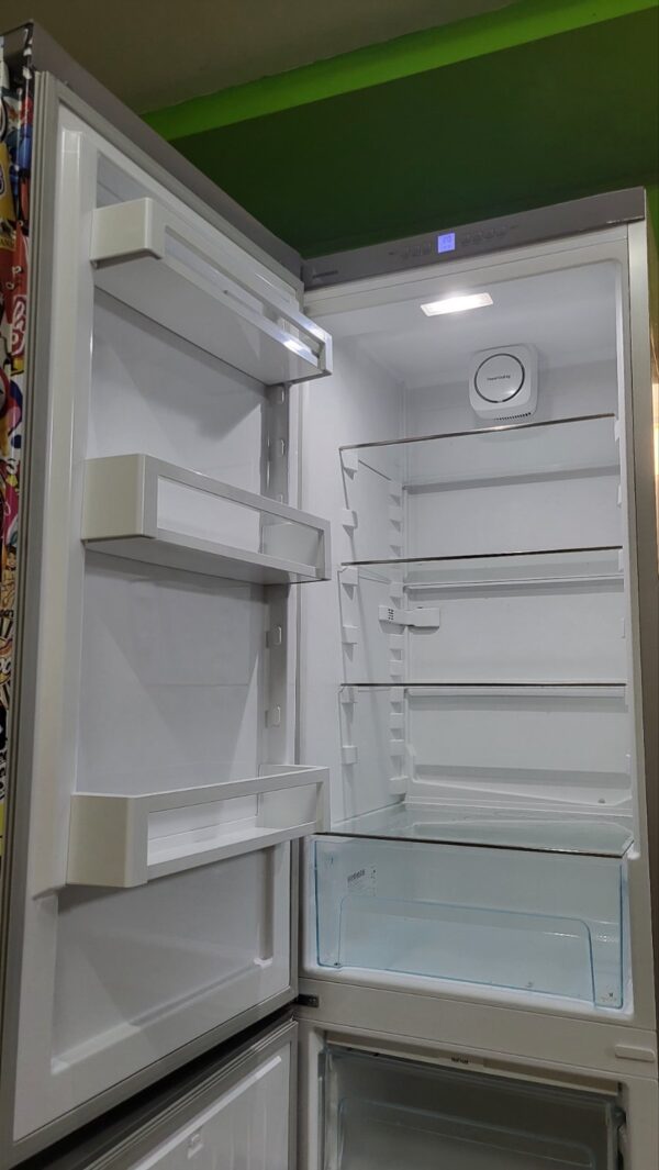 "Liebherr", polovan komb. frizider, fabricki front, No Frost, A++, 201 cm, garancija 6 meseci, moguc prevoz - Slika 4