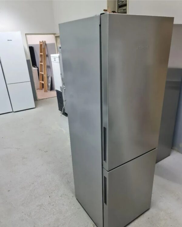 "Miele", polovan inox kombinovani frizider, 185cm, No Frost, Inverter,  PERFEKTAN, garancija 6 meseci, moguc prevoz - Slika 15