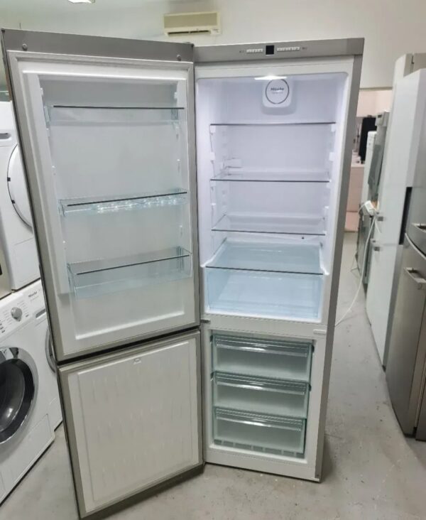 "Miele", polovan inox kombinovani frizider, 185cm, No Frost, Inverter,  PERFEKTAN, garancija 6 meseci, moguc prevoz - Slika 13