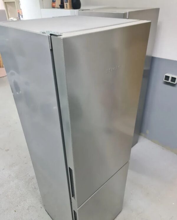 "Miele", polovan inox kombinovani frizider, 185cm, No Frost, Inverter,  PERFEKTAN, garancija 6 meseci, moguc prevoz - Slika 5