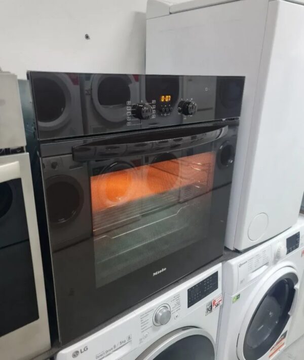 "Miele", polovna ugradna nezavisna rerna, braon boja, izuzetna, garancija 6 meseci, moguc prevoz - Slika 5