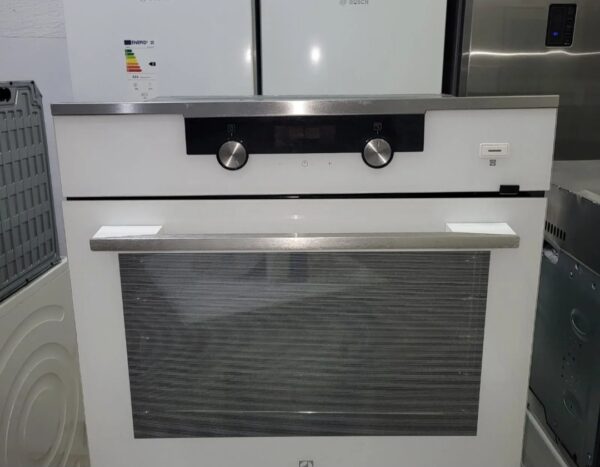 "Electrolux", ugradna rerna, novi model ,KVALITET, NOVA, garancija 6 meseci, moguc prevoz - Slika 4