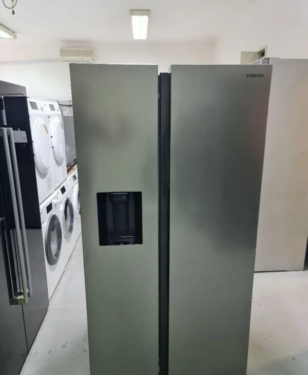 "Samsung", americki frizider - side by side, NOV - NEKORISCEN,  smart, inverter, LED, WI-FI, PERFEKTAN, garancija 6 meseci, moguc prevoz - Slika 9
