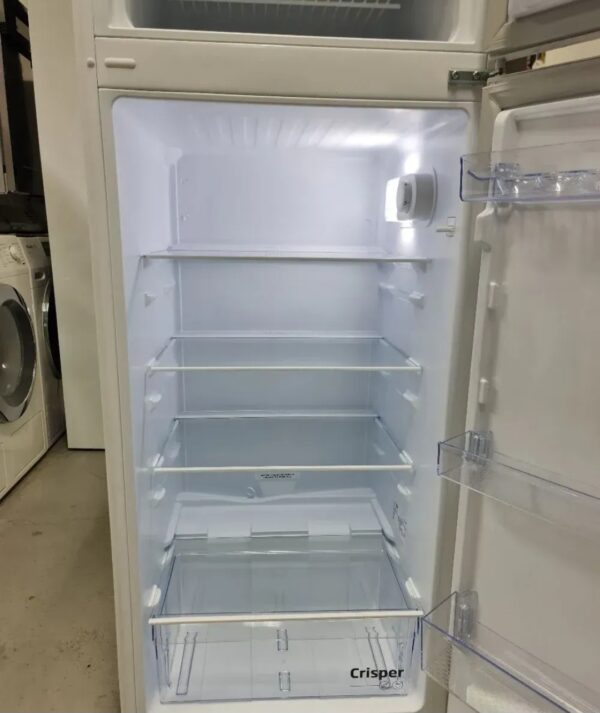 "Beko", ugradni frizider, potpuno NOV, 145 cm, garancija 6 meseci, moguc prevoz - Slika 6