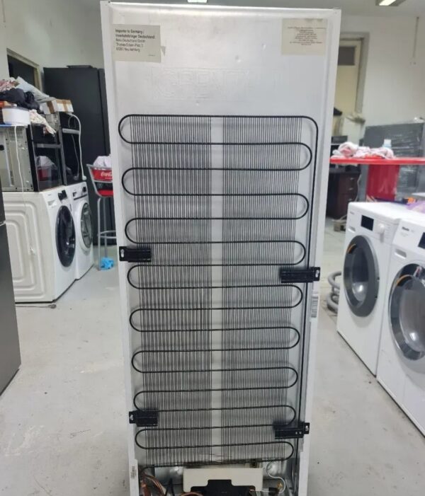 "Beko", ugradni frizider, potpuno NOV, 145 cm, garancija 6 meseci, moguc prevoz - Slika 3