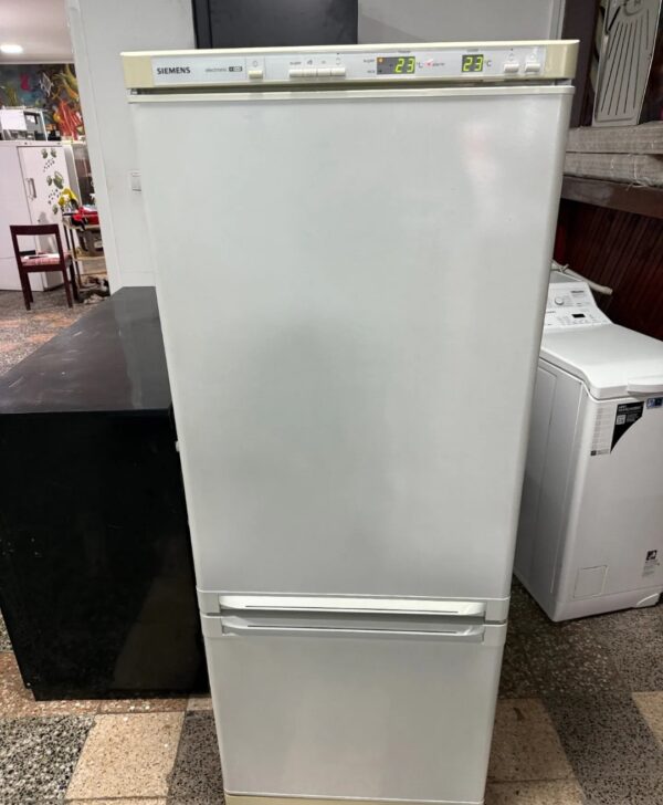 "SIEMENS", GERMANY, kombinovani frižider, 260lit, extra kvalitet, 155 cm, prevoz ukljucen u cenu