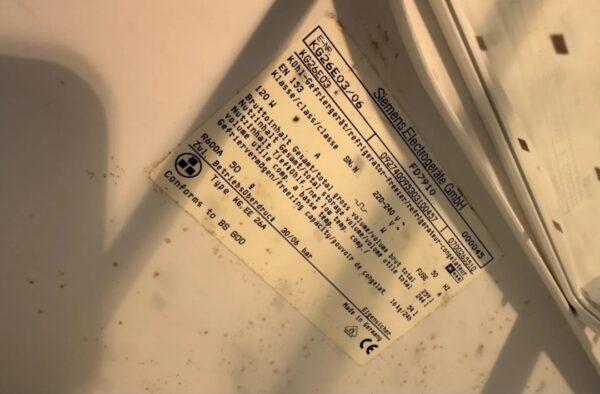 "SIEMENS", GERMANY, kombinovani frižider, 260lit, extra kvalitet, 155 cm, prevoz ukljucen u cenu - Slika 7