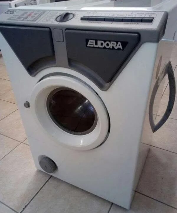 "Eudora - Baby Nova 350", polovna mini - ves masina, 3.5 kg, KAO NOVA, garancija 6 meseci, moguc prevoz