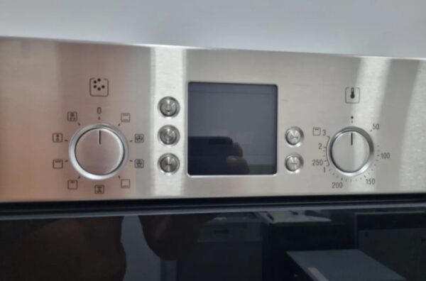 "Bosch", polovna ugradna rerna, bocno otvaranje, turbo, displej, inox, garancija 6 meseci, moguc prevoz, uvoz CH - Slika 4