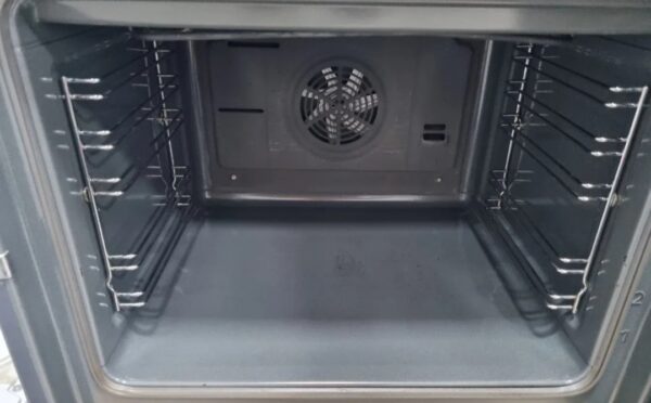 "Bosch", polovna ugradna rerna, bocno otvaranje, turbo, displej, inox, garancija 6 meseci, moguc prevoz, uvoz CH - Slika 7